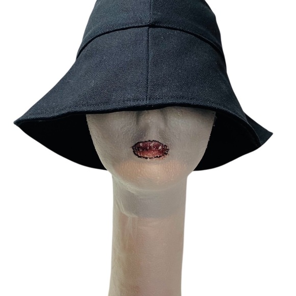 Beklina Women's Black Medium Brimmed Bucket Sunhat NWOT Sz-Small - Picture 1 of 6